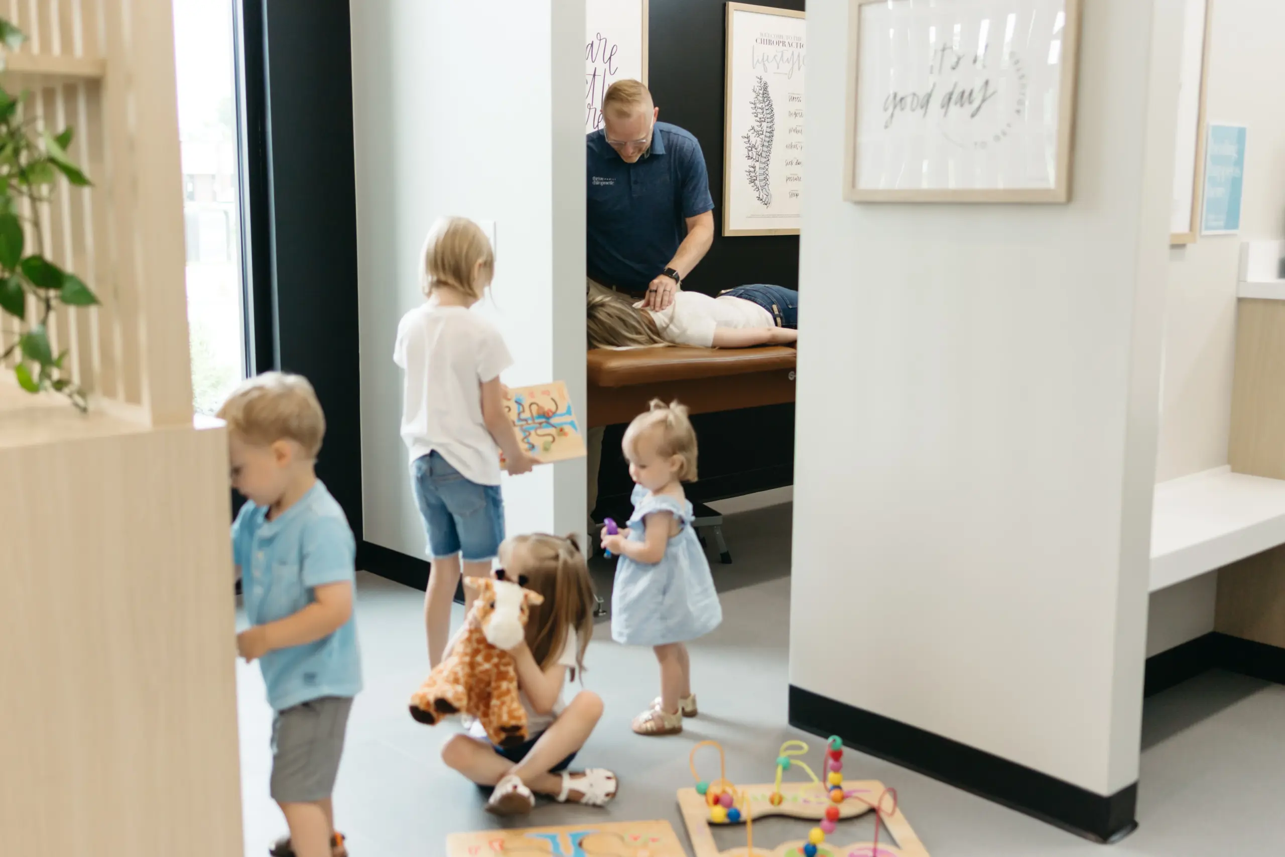 Family Chiropractic Care in Urbandale, IA